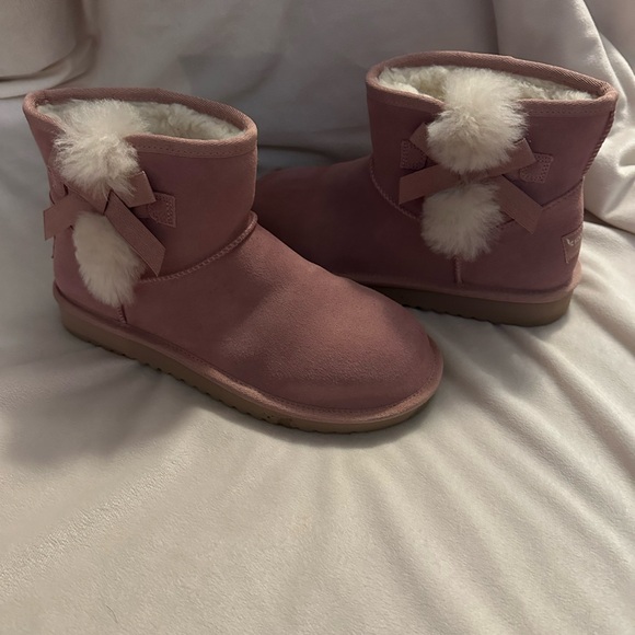 Koolaburra by UGG Women’s size 7 pink suede mini booties - Picture 2 of 9